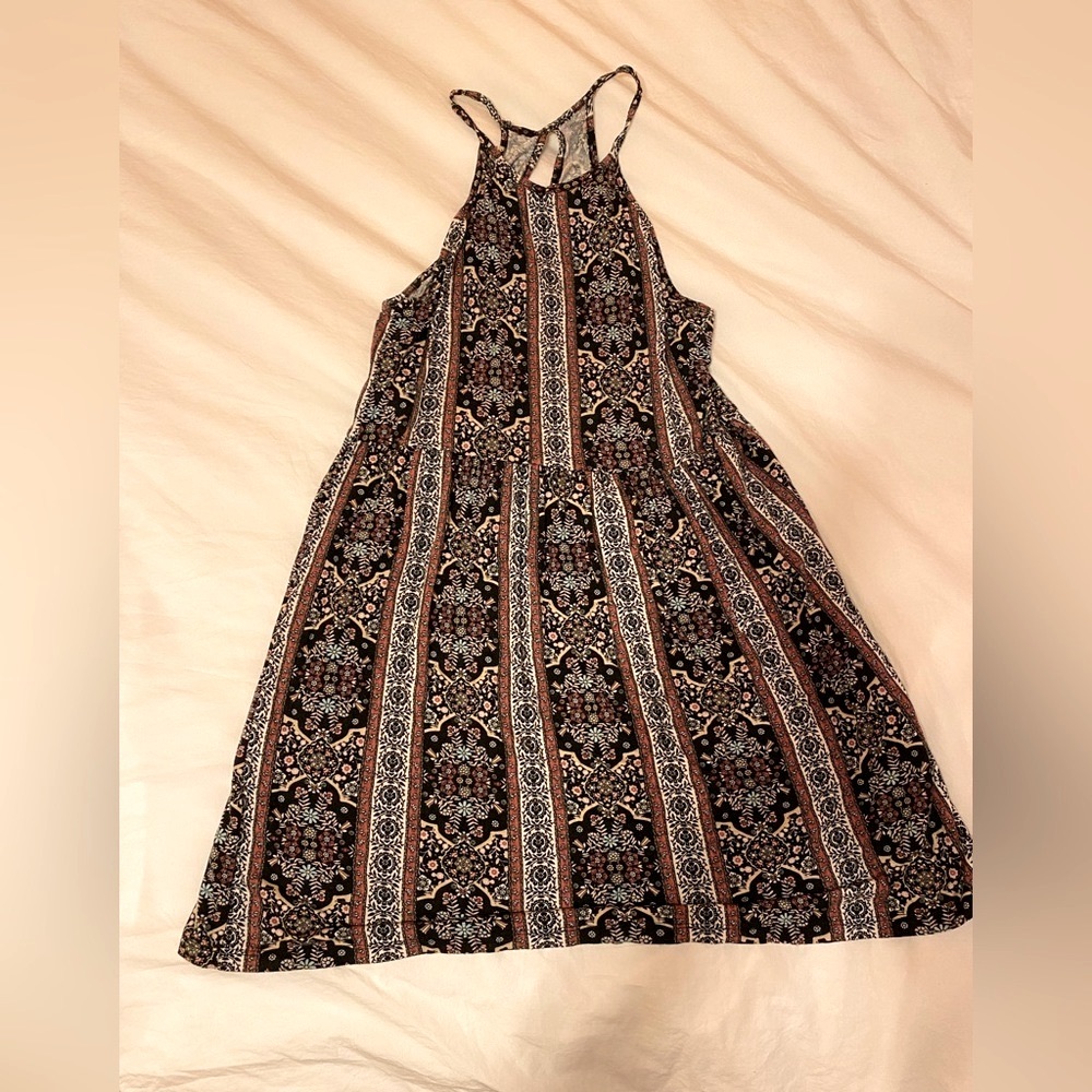 Everly Francesca’s Floral Patterned Dress